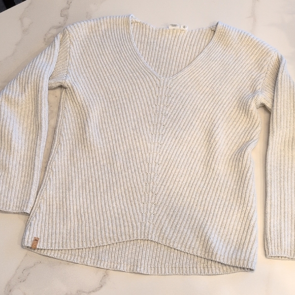 tentree Sweaters - tentree Cream Ribbed Knit Beanie